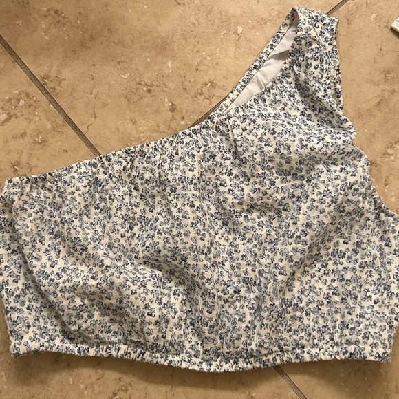 Shirt bundle - Picture 8 of 11